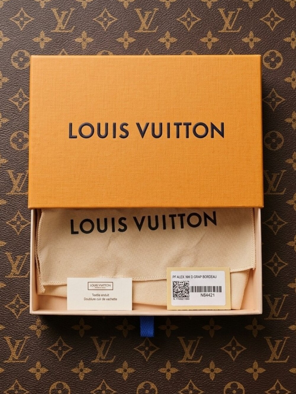 Louis Vuitton Box & Dust Bag Set